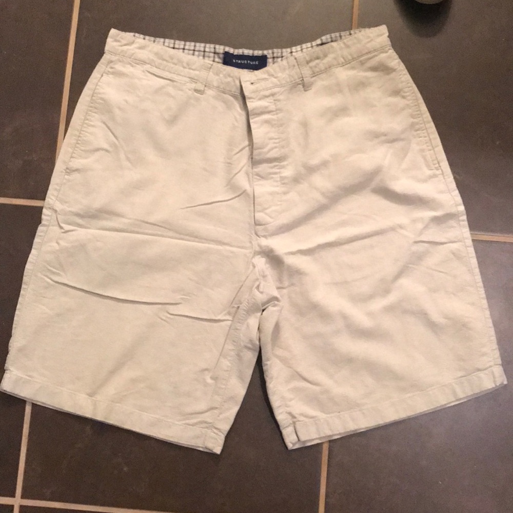 Khaki shorts